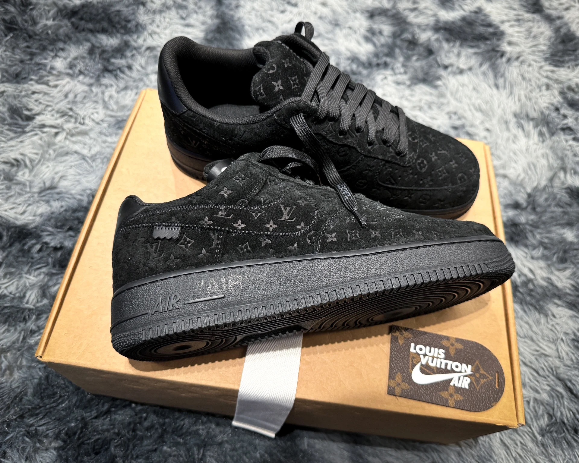 Louis Vuitton x Nike Air Force 1 All Black review Amazon Customer