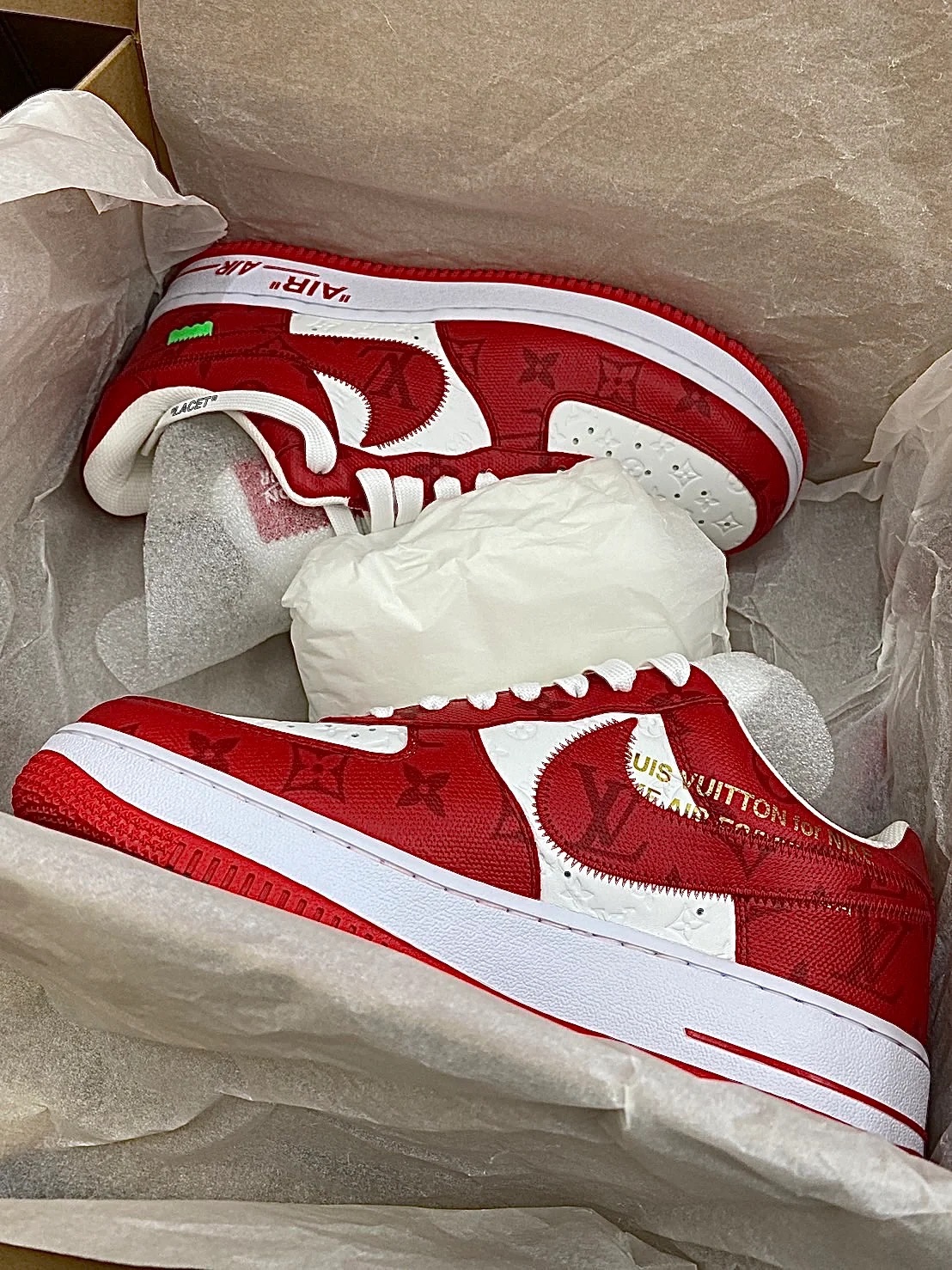 Louis Vuitton x Nike Air Force 1 White Red review Supreme Jordans