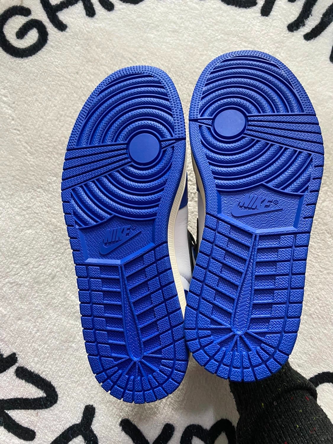 XP   Fragment x Travis Scott x Air Jordan 1 High OG Military review Jade 02