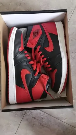 XP Air Jordan 1 High “Banned” Patent Leather isForbidden to Wear review Dana