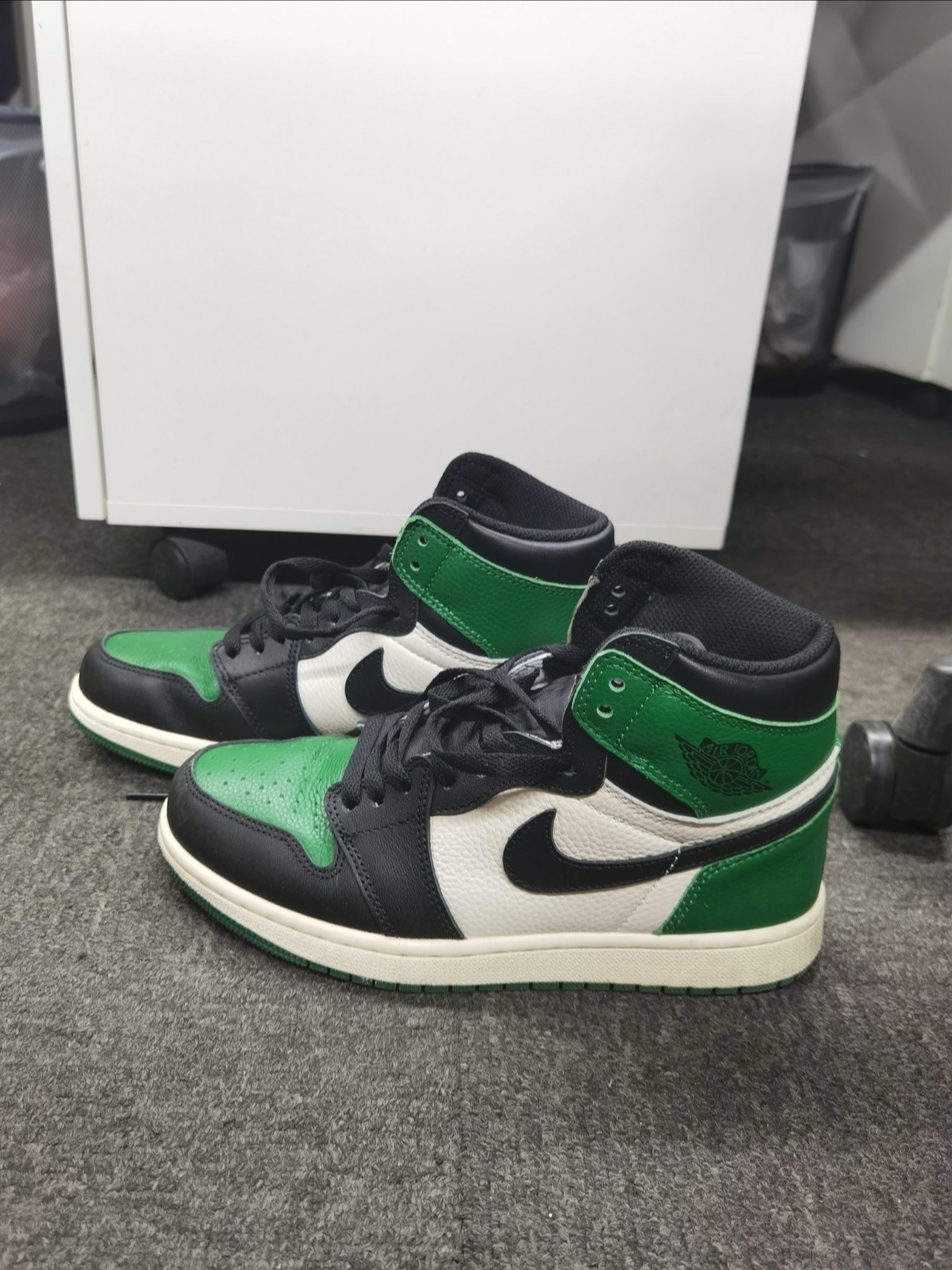 XP Air Jordan 1 High OG “Pine Green” review Isla 02