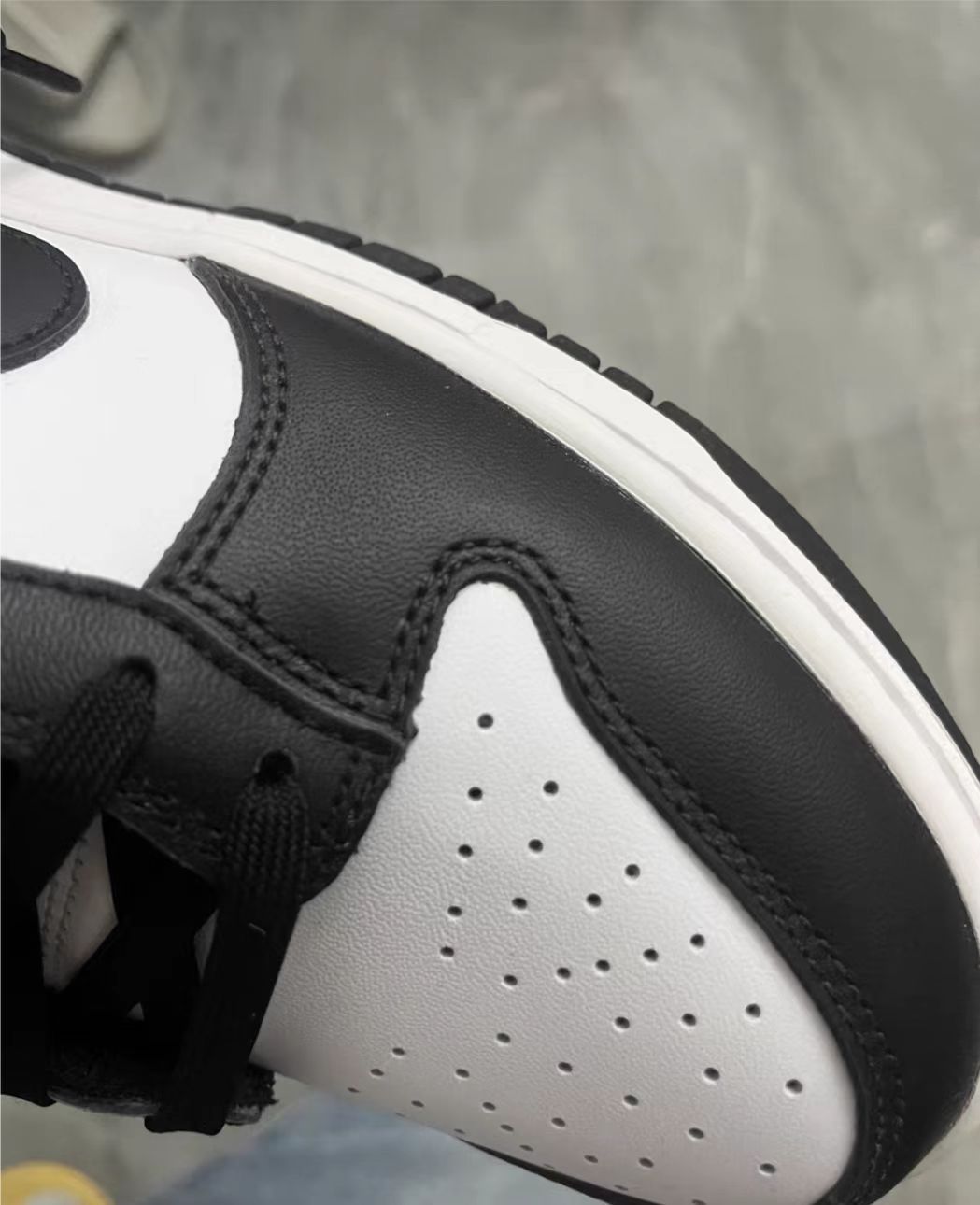 M Batch Nike Dunk Low Retro Black review jennine 01