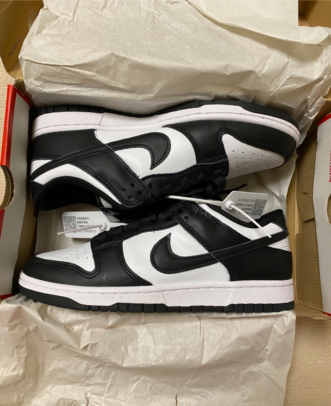 M Batch Nike Dunk Low Retro Black review Greyy 01