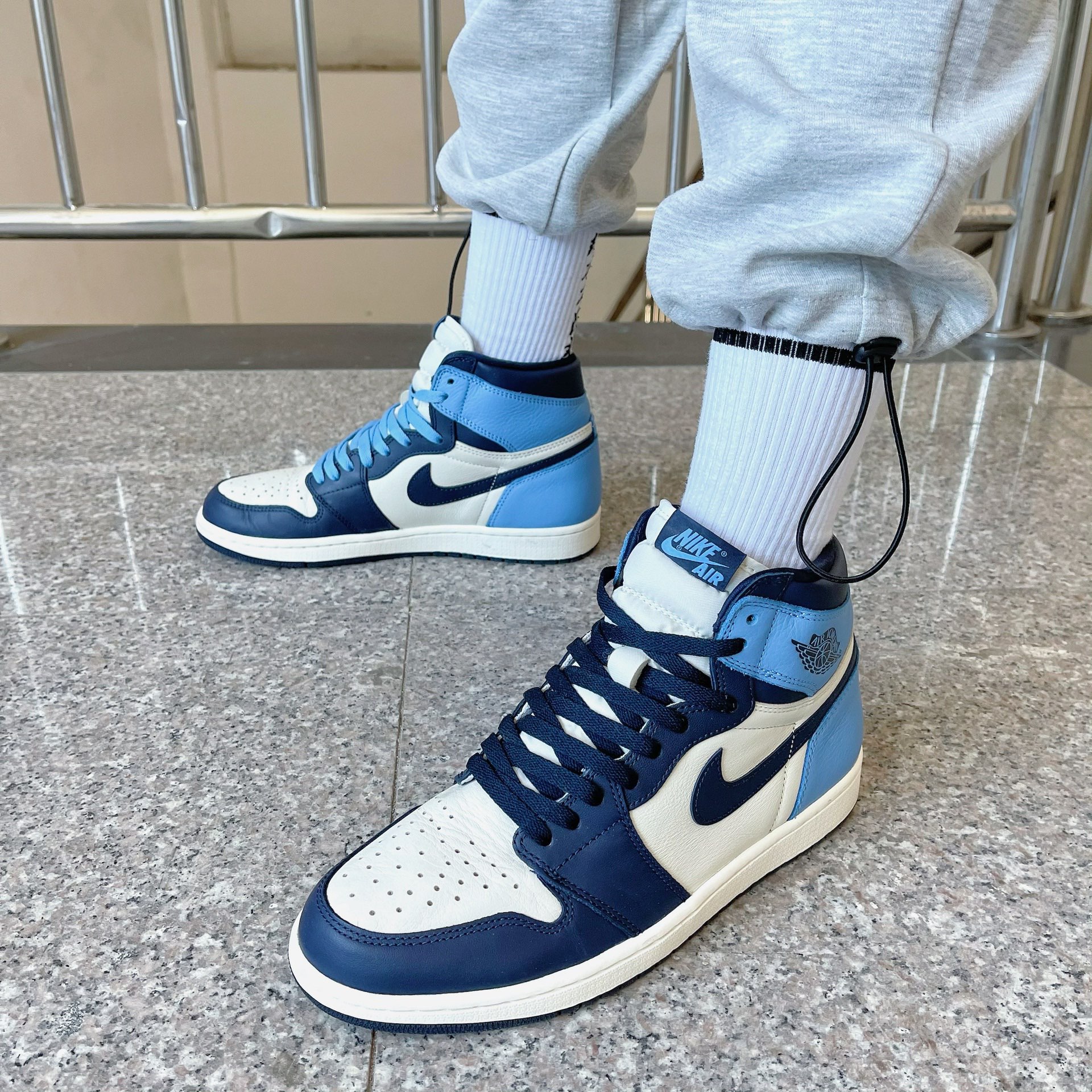 XP Air Jordan 1 Retro High OG “Obsidian University Blue” review Karl