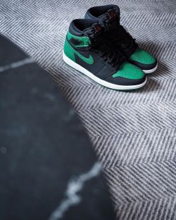  XP Air Jordan 1 Retro High OG “Pine Green” review Paula