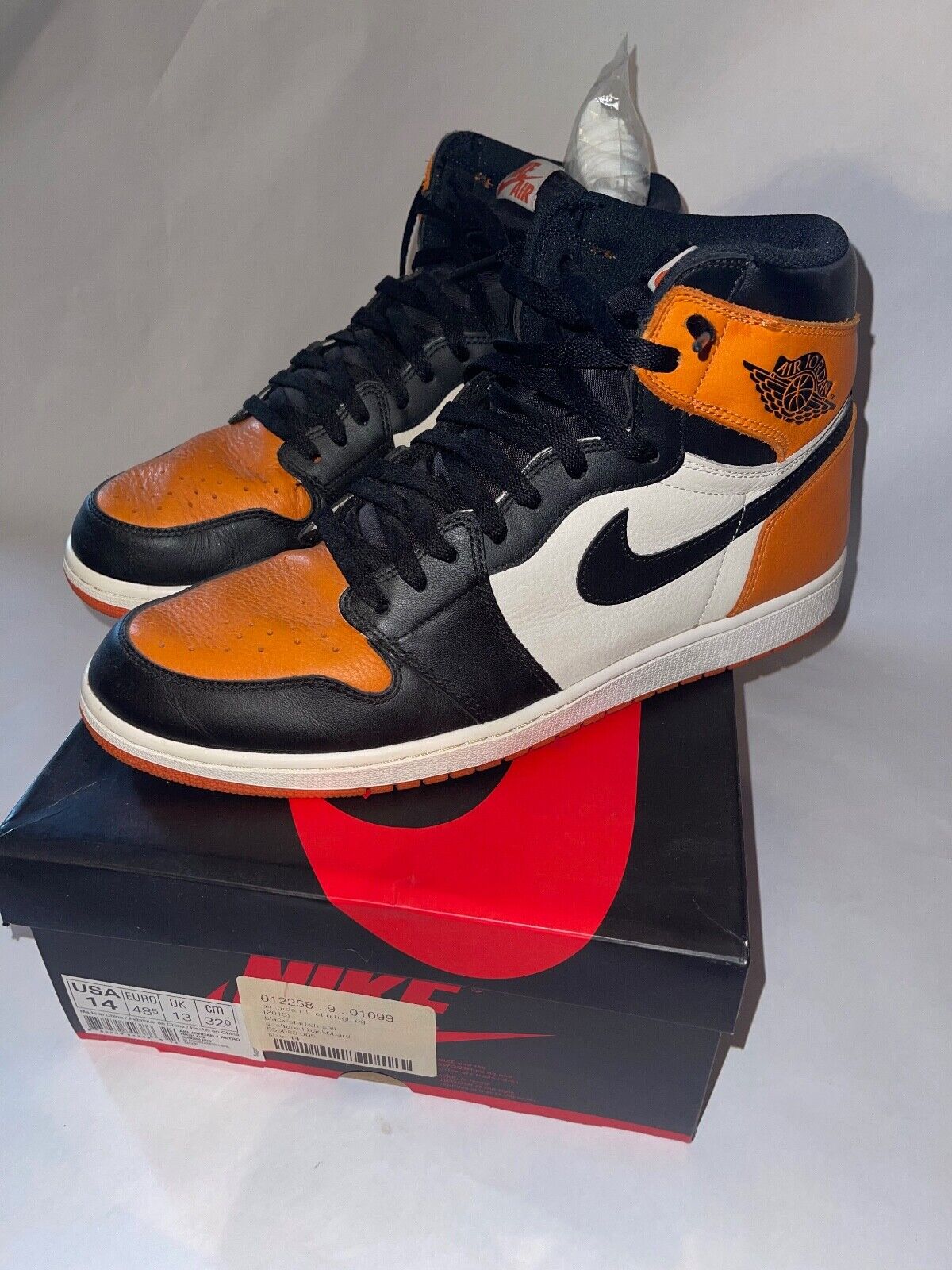 XP Air Jordan 1 Retro High OG “Shattered Backboard”  review Oscar 04