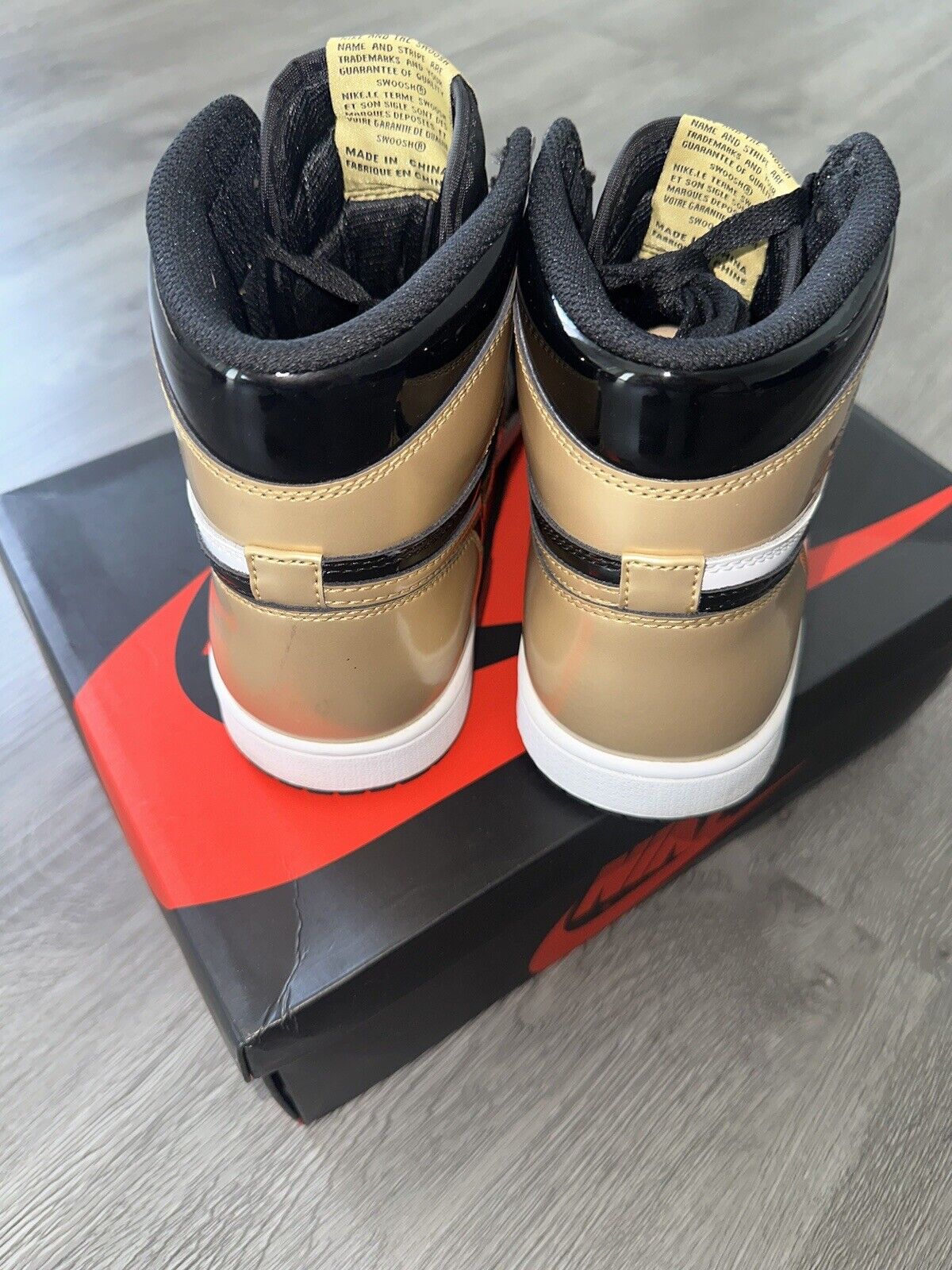  XP Air Jordan 1 Retro High OG “Gold Toe”  review Max 01