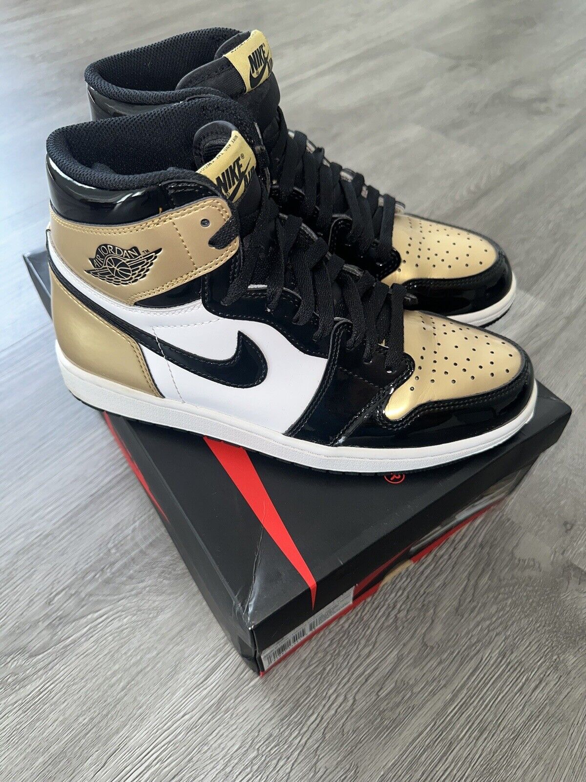  XP Air Jordan 1 Retro High OG “Gold Toe”  review Max 03