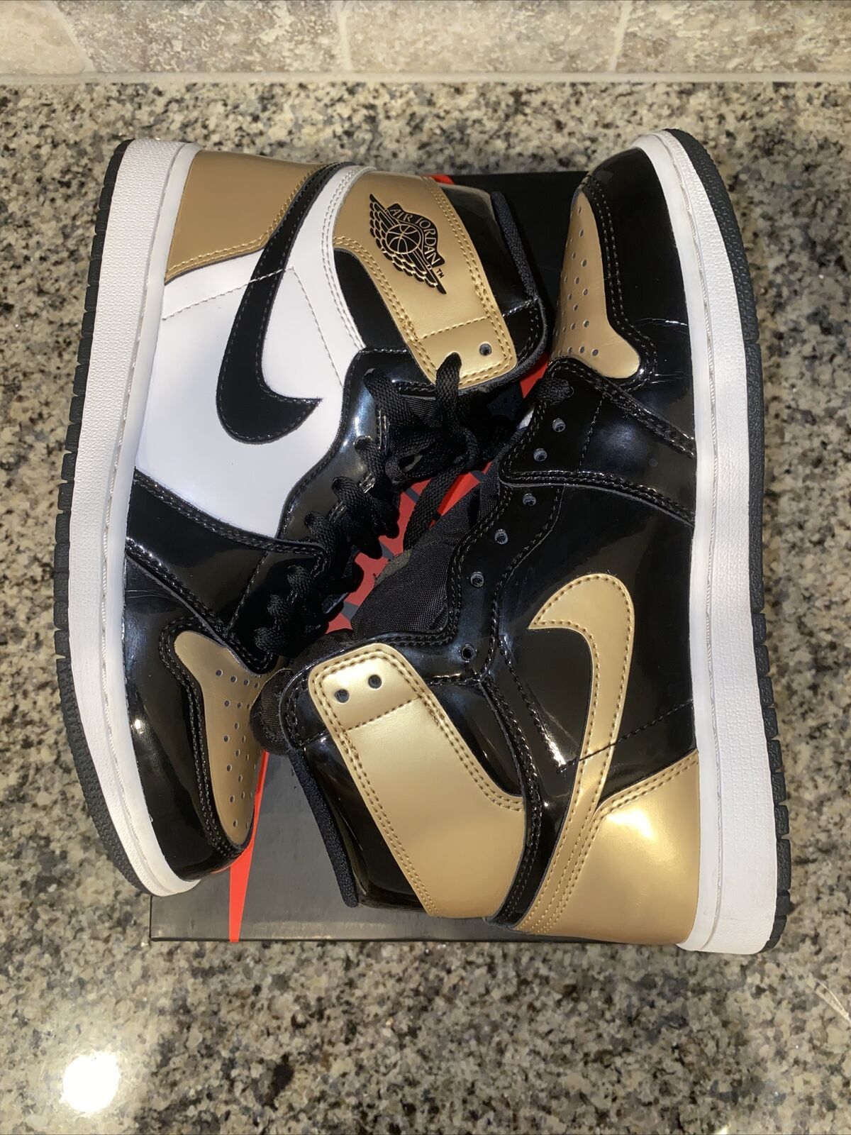  XP Air Jordan 1 Retro High OG “Gold Toe”  review Wes 02