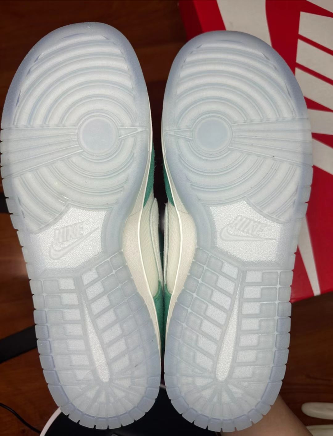 SX Kasina x Nike Dunk Low Neptune Green review Botox babe 02