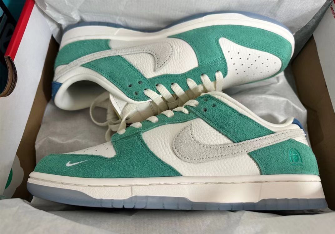 SX Kasina x Nike Dunk Low Neptune Green review Botox babe 03