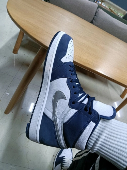 XP   Air Jordan 1 High OG Japan Midnight Navy review 
