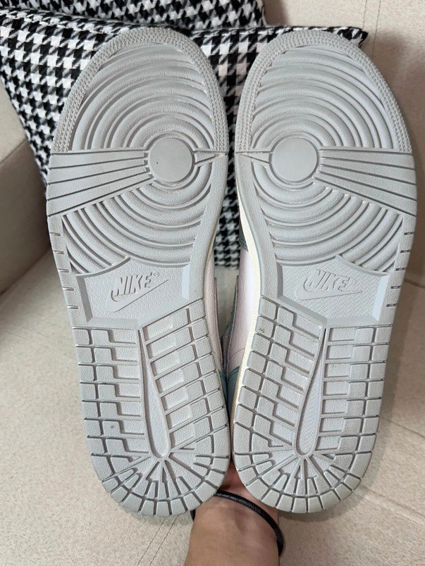 XP Air Jordan 1 OG Hi Retro“Turbo Green”  review Bella 01