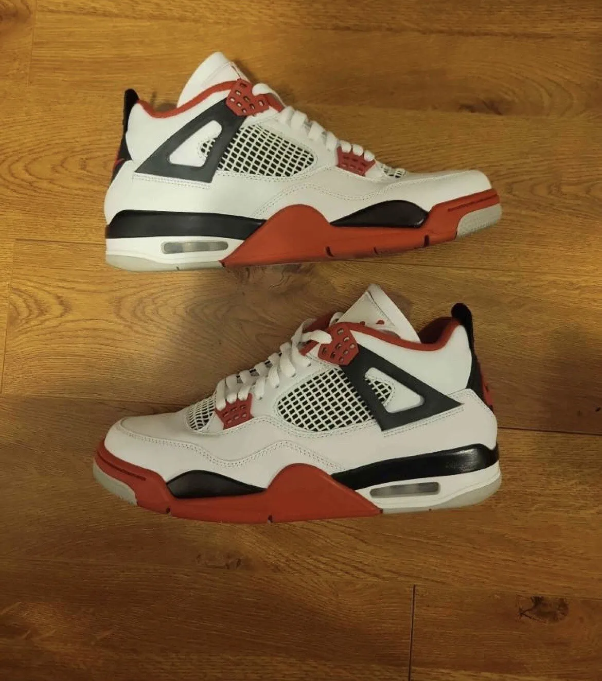 Q4 Batch Air Jordan 4 Fire Red review LUIS M CONTRERA M