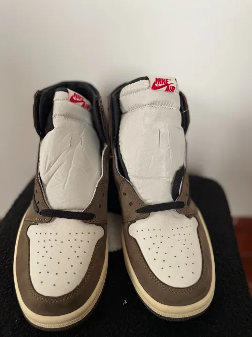 XP Travis Scott x Air Jordan 1 High OG TS SP  review 