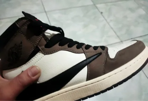 XP Travis Scott x Air Jordan 1 High OG TS SP  review 