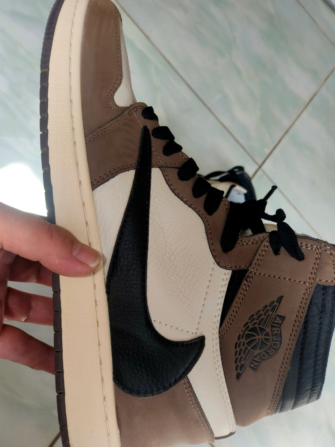 XP Travis Scott x Air Jordan 1 High OG TS SP  review Alex 02