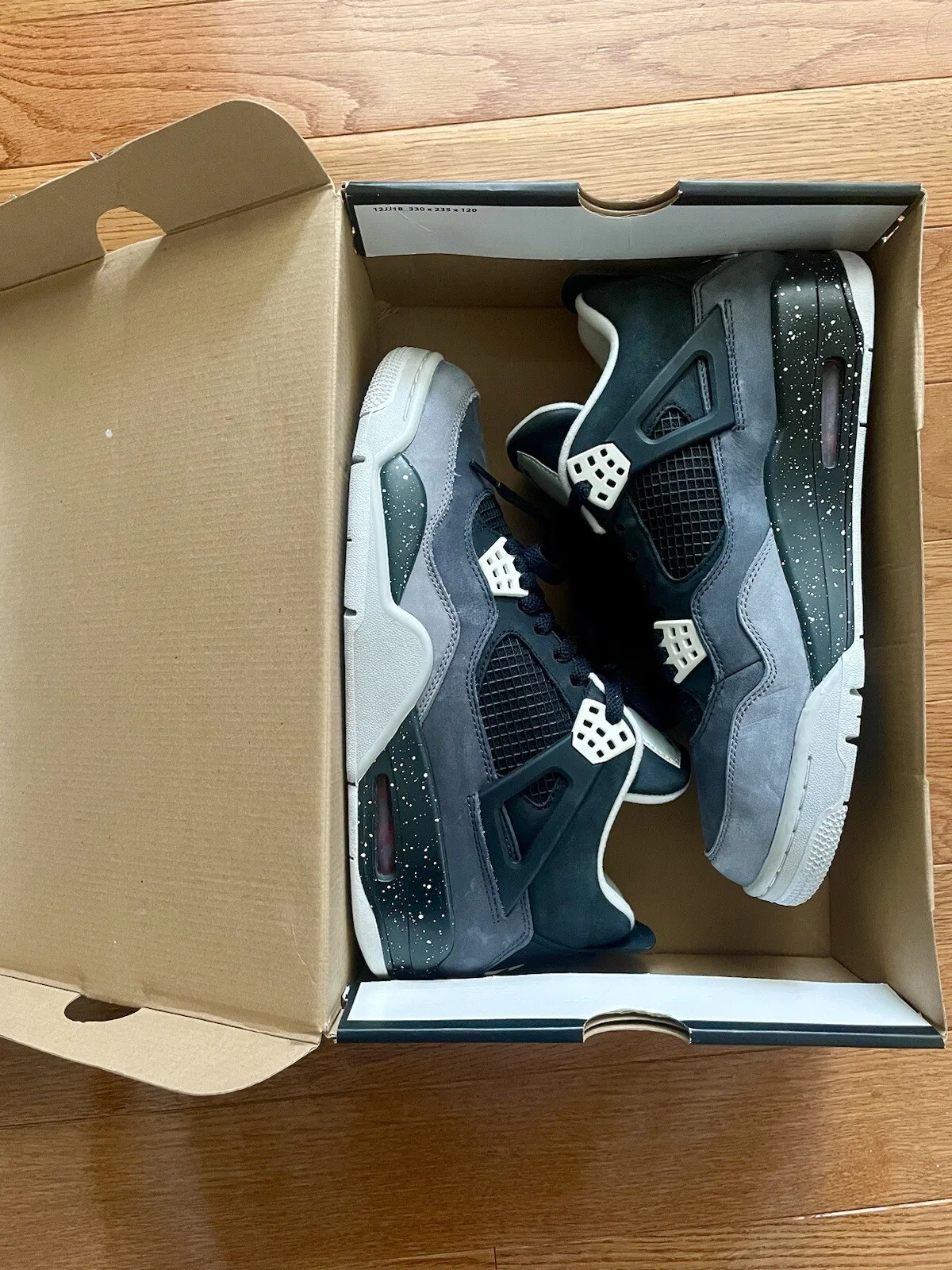 Q4 Batch Air Jordan 4 Retro “Fear Pack” review Rewat budhathoki 01