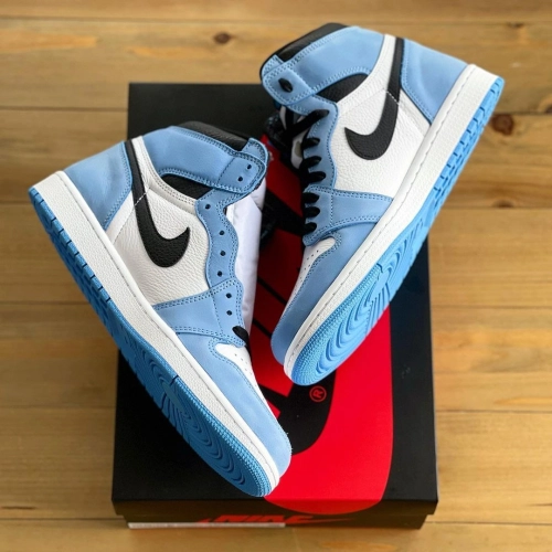 XP  Air Jordan 1 High OG University Blue review 
