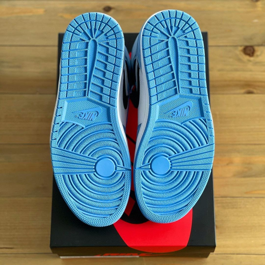 XP  Air Jordan 1 High OG University Blue review Jake 03