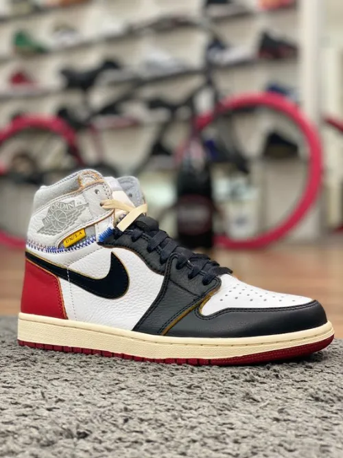  XP Union X Air Jordan 1 OG Hi Retro“Black Toe”  review 