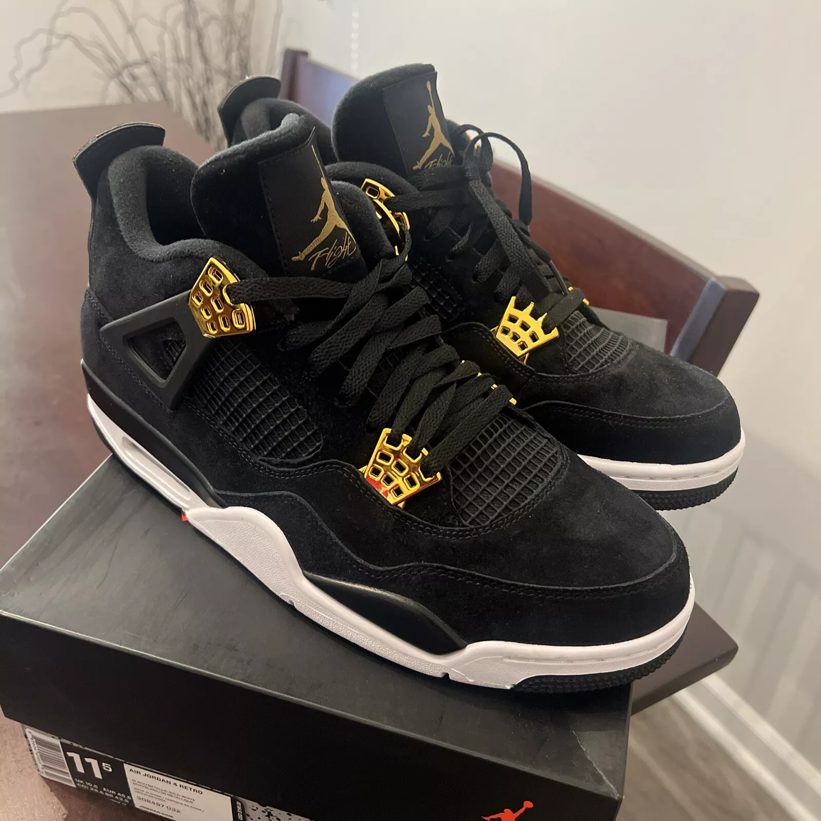 Q4 Batch Air Jordan 4 Retro “Royalty” review George 01