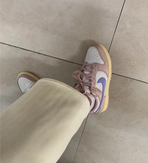 LF Nike Dunk Low Pink Oxford review 