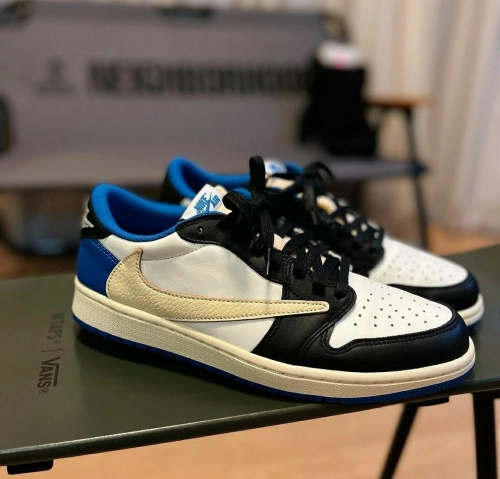  XP  Travis Scott x Fragment Design x Air Jordan 1 Low review 
