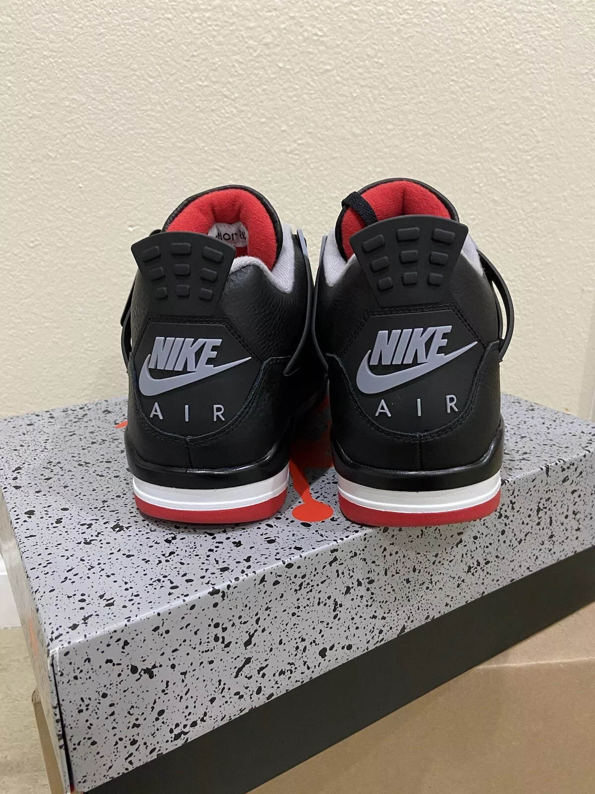 Q4 Batch  Air Jordan 4 Retro Bred review Kasseem Moultrie 02