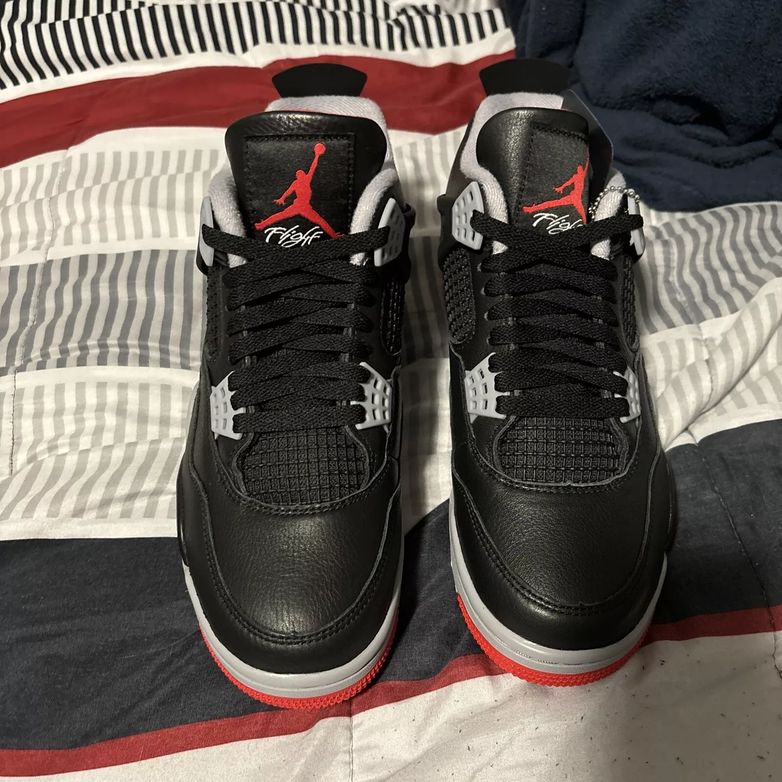 Q4 Batch  Air Jordan 4 Retro Bred review Malik 02