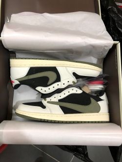 XP Air Jordan 1 Low OG WMNS “Olive”Black Green Olive review Umar 01