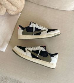 XP Air Jordan 1 Low OG WMNS “Olive”Black Green Olive review Umar 02