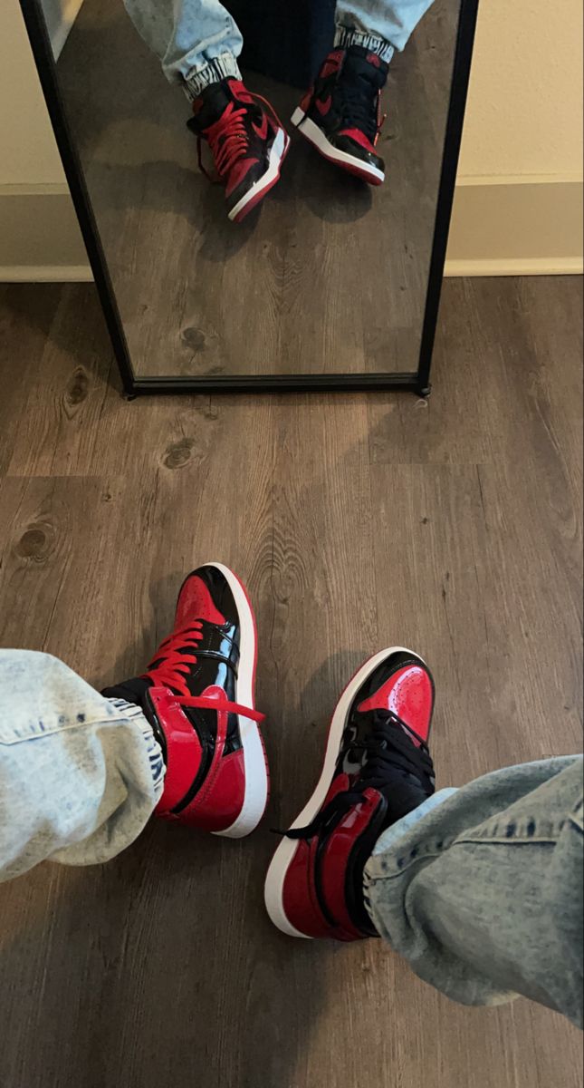 XP Air Jordan 1 High “Banned”  Patent Leather MirrorForBiddenWear review Jake 01