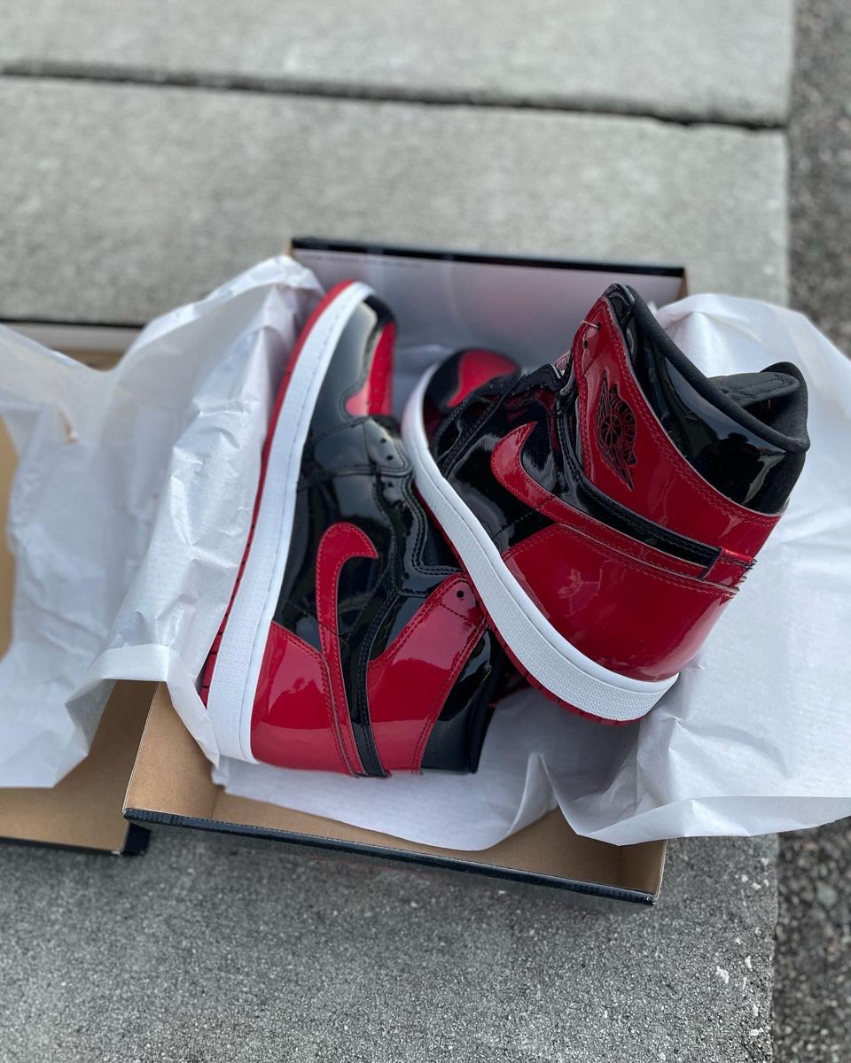 XP Air Jordan 1 High “Banned”  Patent Leather MirrorForBiddenWear review Mia