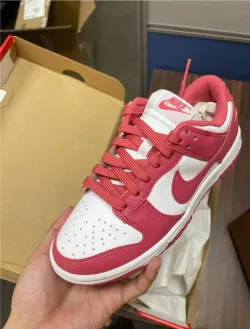 LF Nike Dunk Low Archeo Pink White review WeThree 01