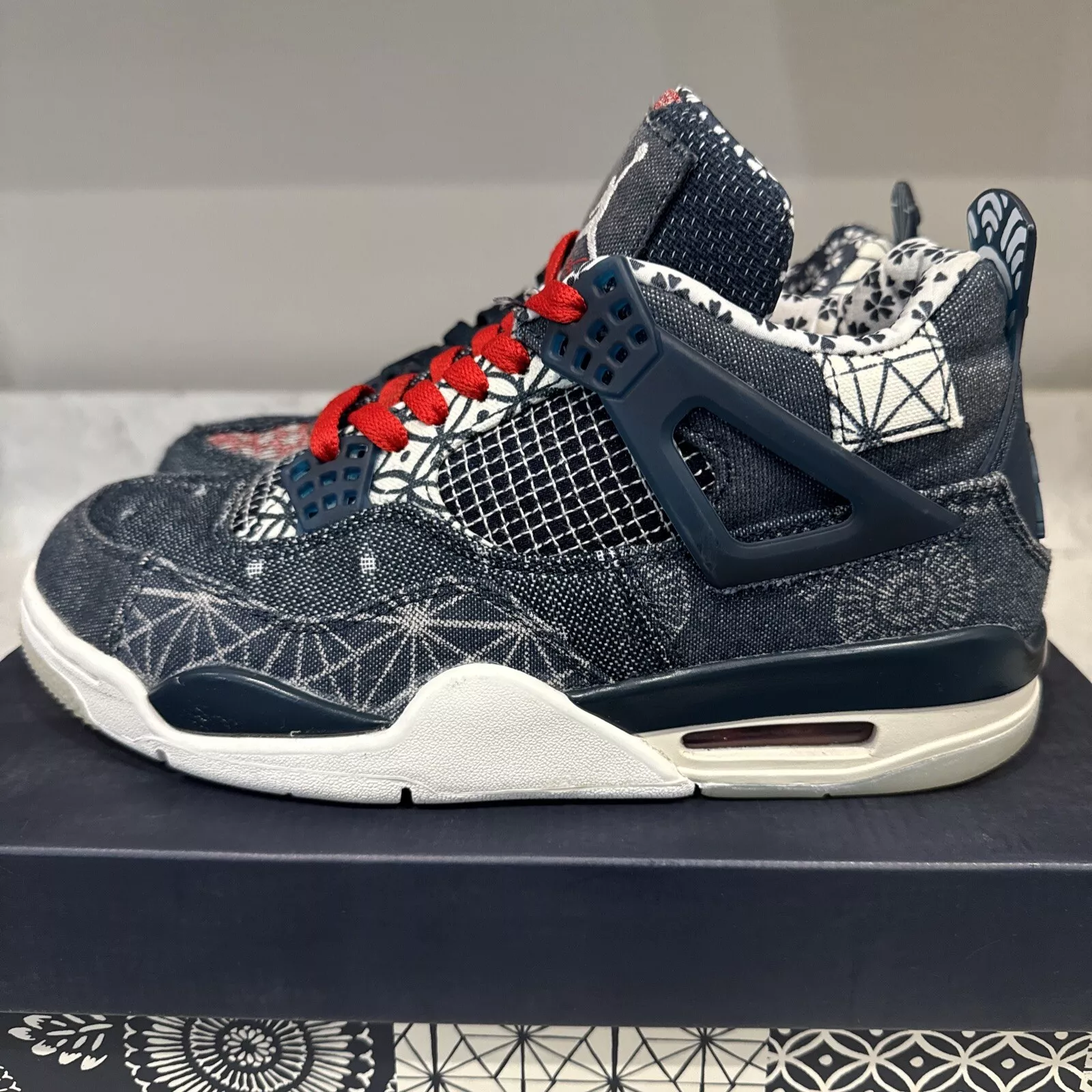 Q4 Batch  Air Jordan 4 Retro SE Deep Ocean review Lillian Taylor 02