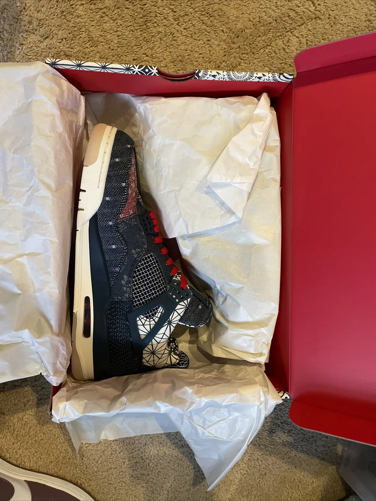 Q4 Batch  Air Jordan 4 Retro SE Deep Ocean review Daniel G Deana MD 02