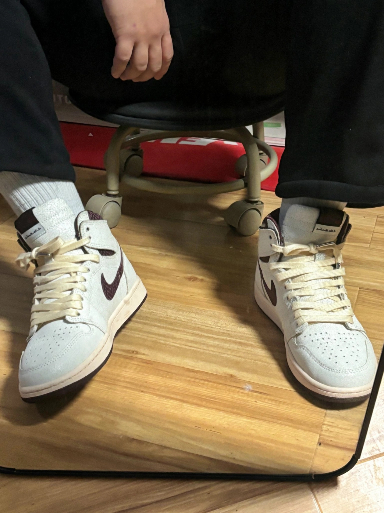  XP  Air Jordan 1 High OG Grey Brown Snake Pattern review Alex 02