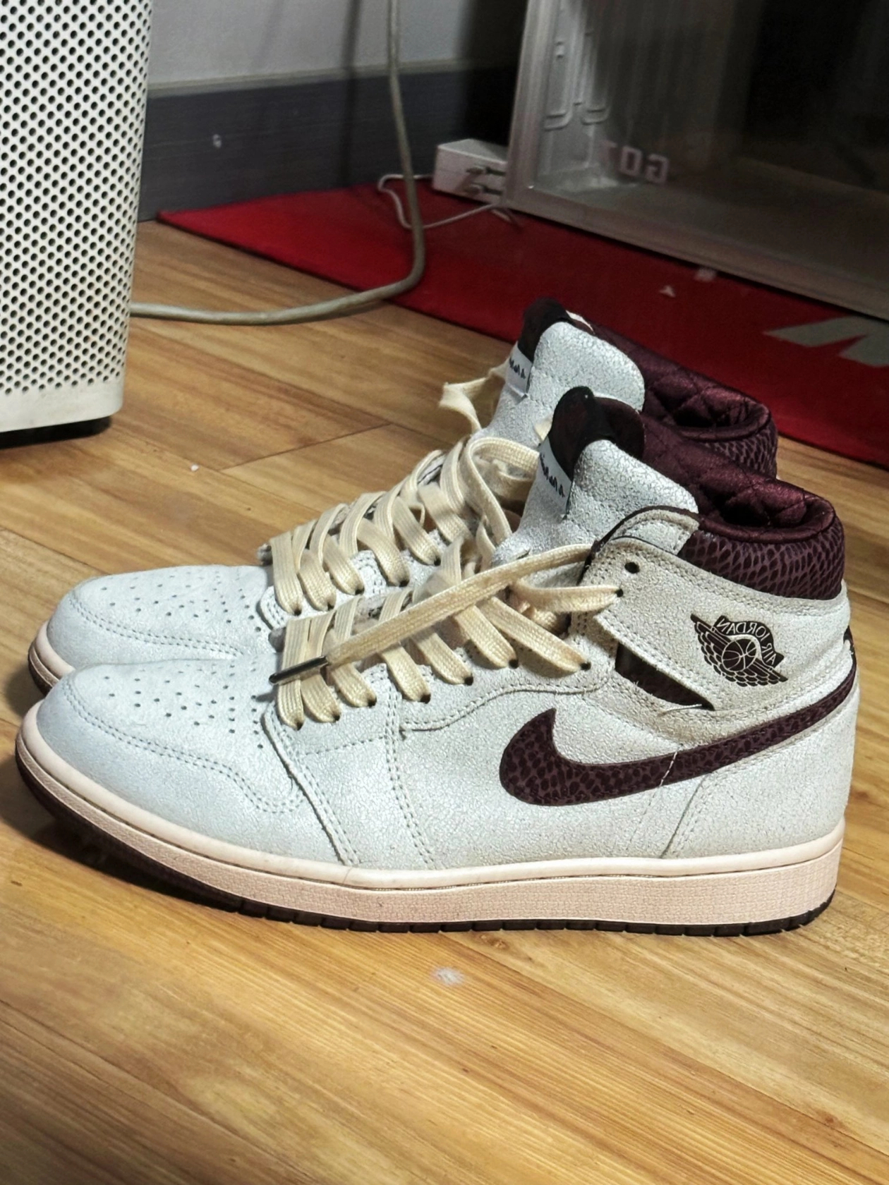  XP  Air Jordan 1 High OG Grey Brown Snake Pattern review Alex 03