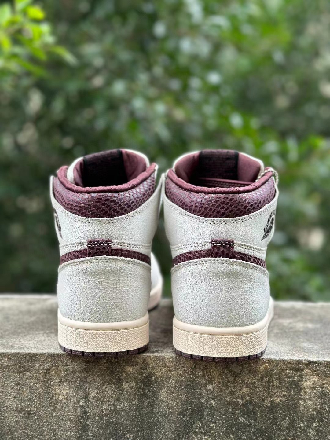  XP  Air Jordan 1 High OG Grey Brown Snake Pattern review Casey 01
