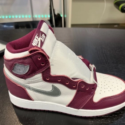 XP  Air Jordan 1 High OG Bordeaux1 review 