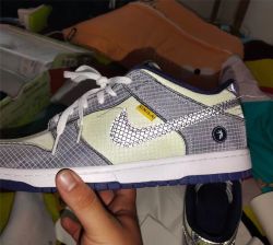 LF  Union x Nike Dunk Low Midnight Navy review Sanders 02