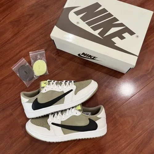 XP Travis Scott x Air Jordan 1 Low Black, White, Green review 