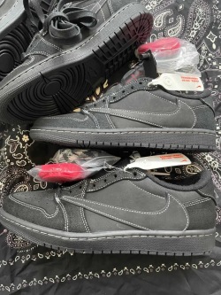 DB Travis Scott x Air Jordan 1 Low OG Black Phantom review Alex 02