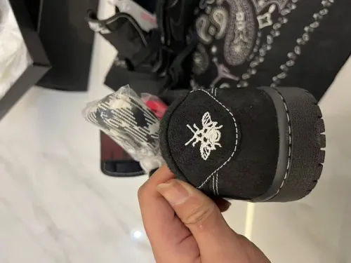 DB Travis Scott x Air Jordan 1 Low OG Black Phantom review 