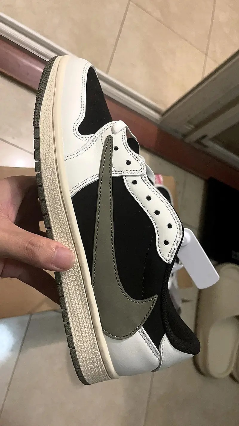 DB  Air Jordan 1 Low OG WMNS “Olive” review Wendy 04