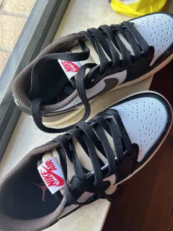 DB Travis Scott x Air Jordan 1 Low Dark Mocha review Fred	 02