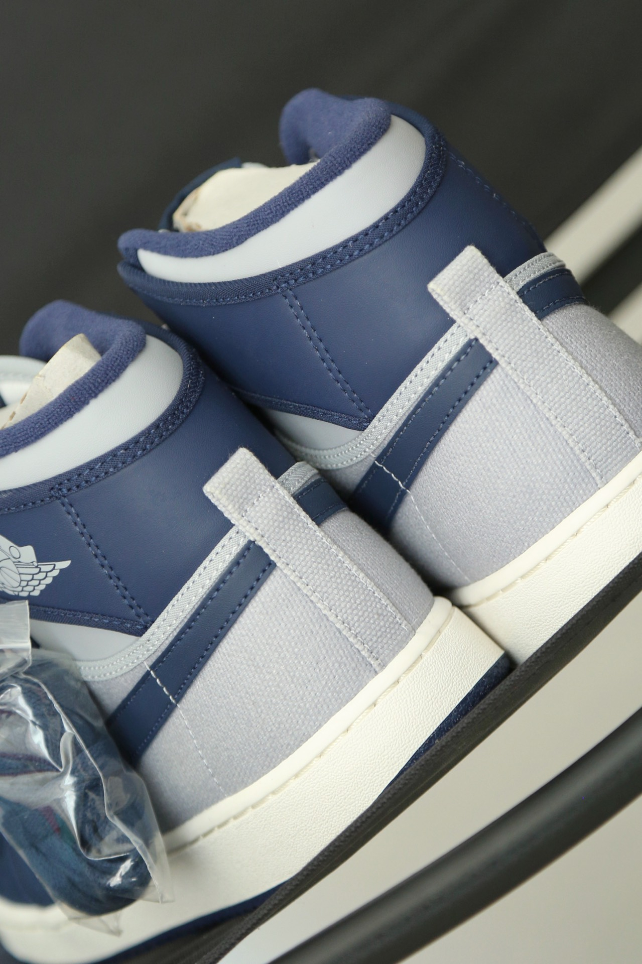 STOS  Air Jordan 1 High 85 Georgetown review Fred 02