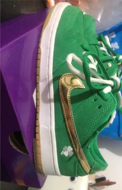 LF Nike SB Dunk Low St. Patrick’s Day review ronniethatswild 02