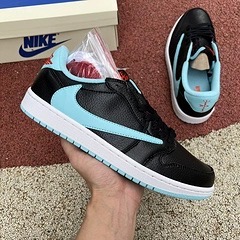  PRO Travis Scott x Air Jordan 1 Low Bang Black Blue review Rosa